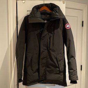 Mens Canada Goose Chateau Parka Slim Fit